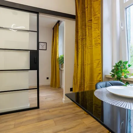Klimatyczny Apartament Wroclawska Apartment
