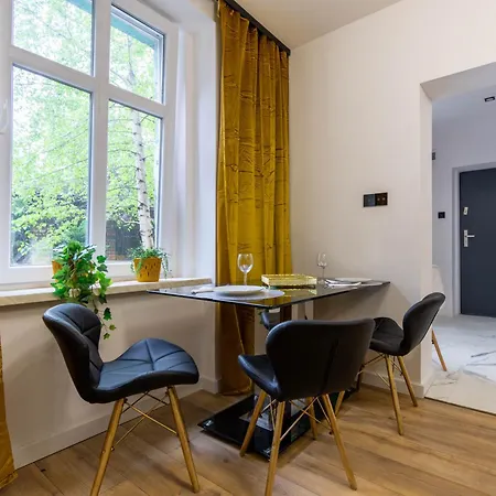 Klimatyczny Apartament Wroclawska Bytom